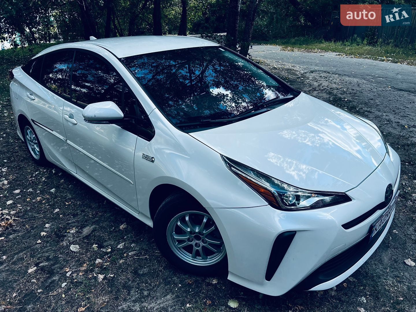 Toyota Prius Prime 2016 VIN JTDKARFP5H3002304 фото оголошення 15 з 32