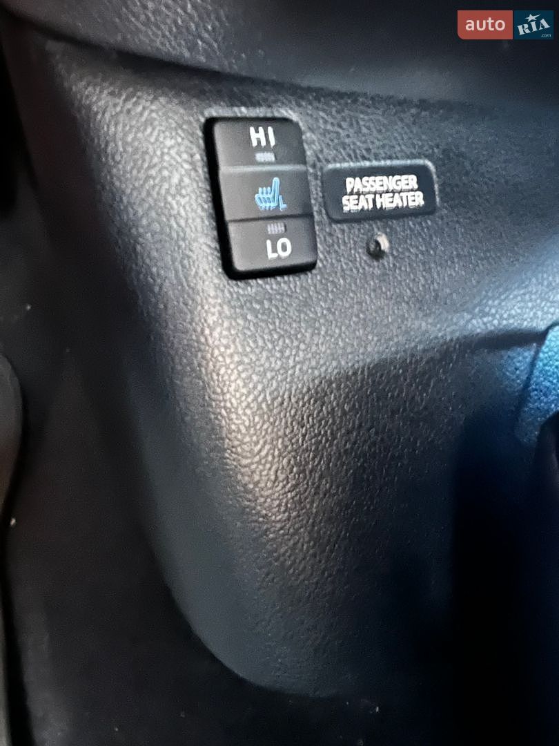 Toyota Prius Prime 2016 VIN JTDKARFP5H3002304 фото оголошення 32 з 32