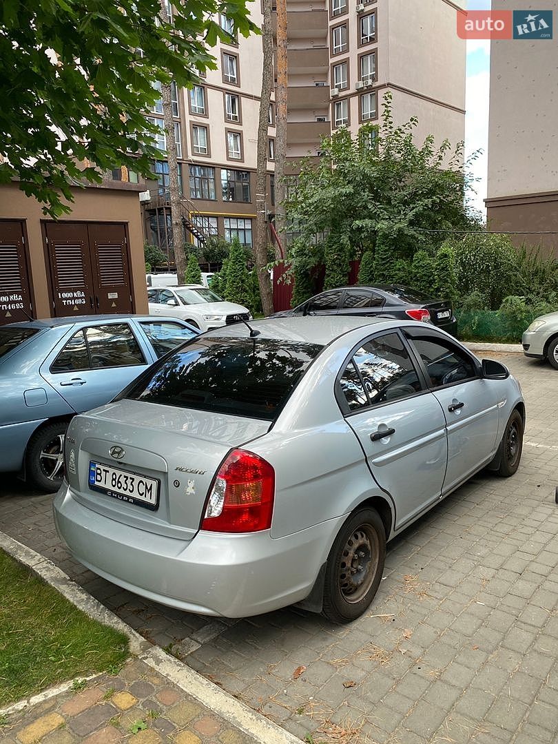 Hyundai Accent 2008 VIN Y6LCM41AP8L202776 фото оголошення 2 з 8
