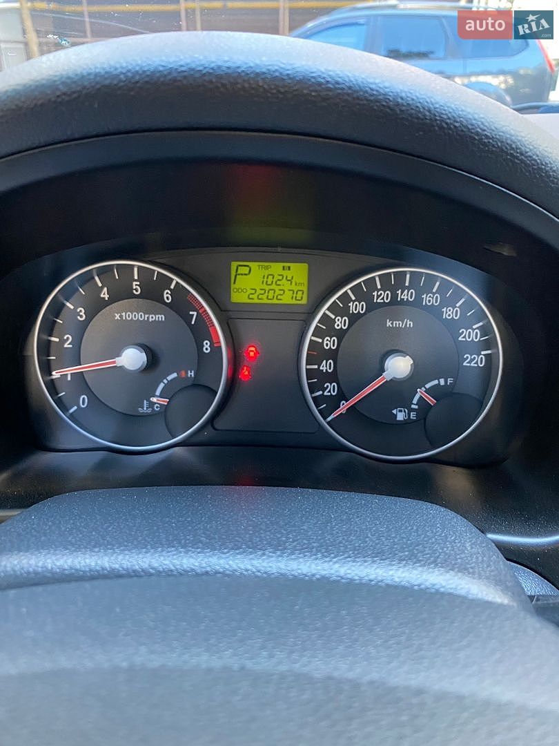 Hyundai Accent 2008 VIN Y6LCM41AP8L202776 фото оголошення 4 з 8