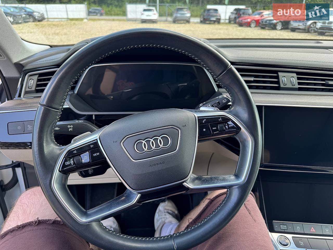 Audi e-tron 2021 VIN WA1AAAGE8MB000728 фото оголошення 11 з 22