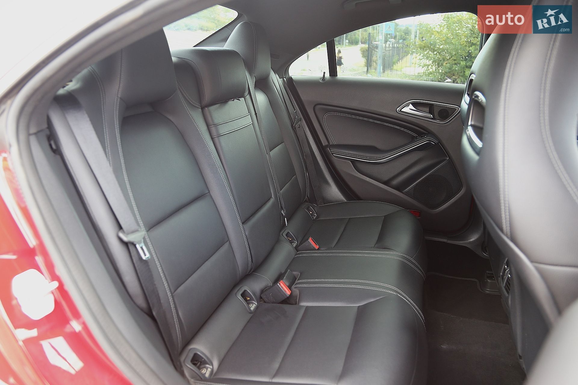Mercedes-Benz CLA-Class 2017 VIN WDDSJ4EBXJN599149 фото оголошення 11 з 29