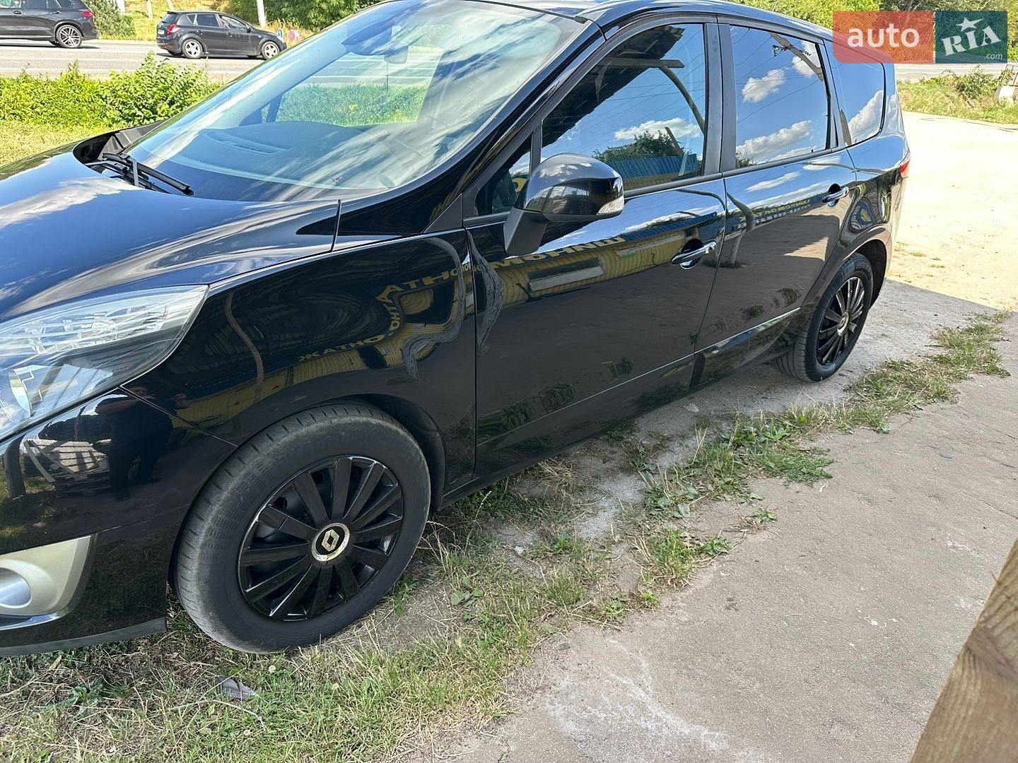 Renault Grand Scenic 2011 VIN VF1JZ1GB644846282 фото оголошення 4 з 23
