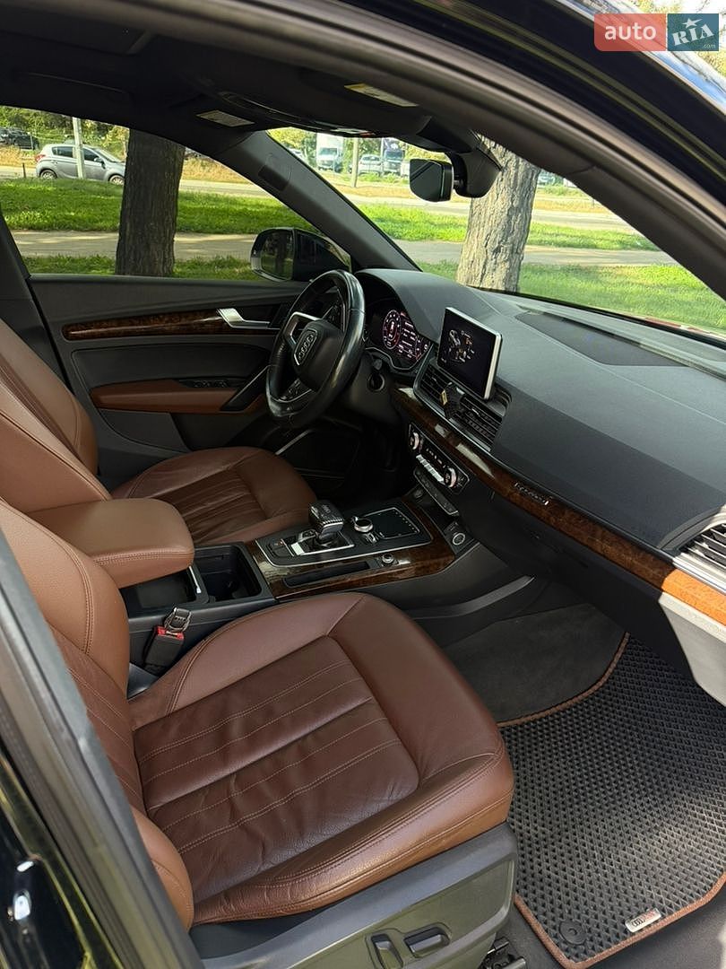 Audi Q5 2017 VIN WA1BNAFY5J2086211 фото оголошення 14 з 22