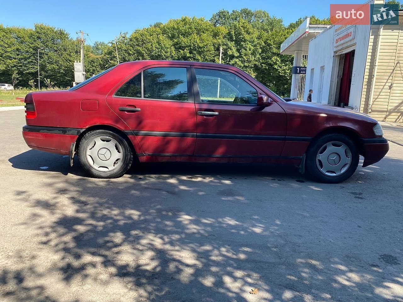 Mercedes-Benz C-Class 1994 VIN WDB2020181A082230 фото оголошення 4 з 6