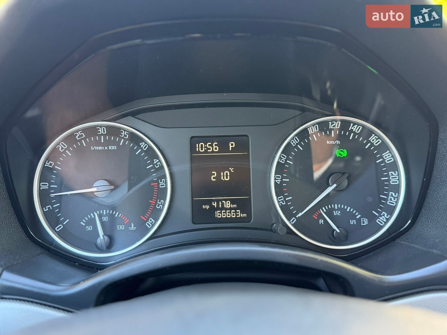 Skoda Octavia 2011 VIN TMBBE41Z9CB152527 фото оголошення 10 з 18