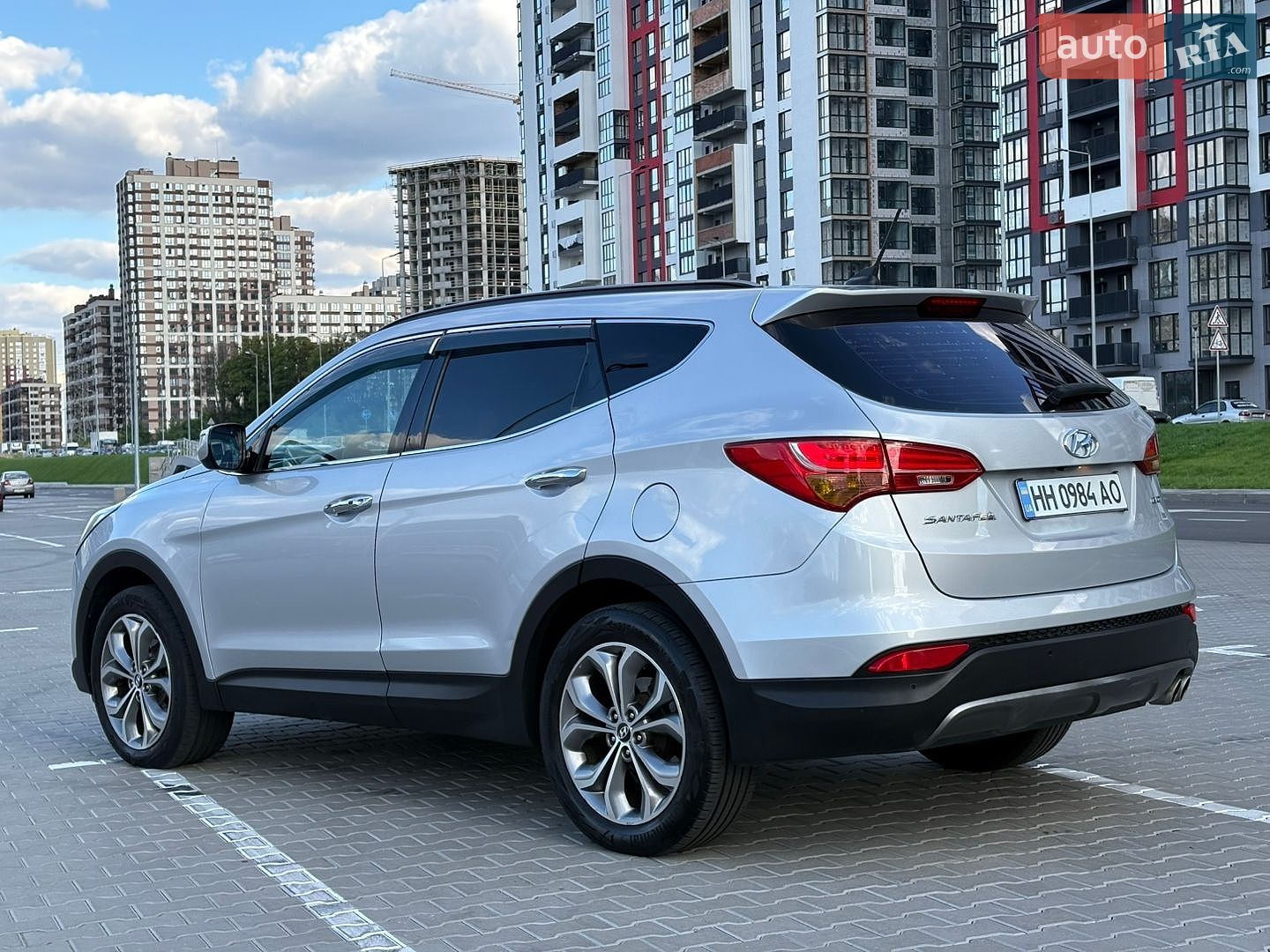 Hyundai Santa FE 2012 VIN KMHSW81UBDU014703 фото оголошення 8 з 38