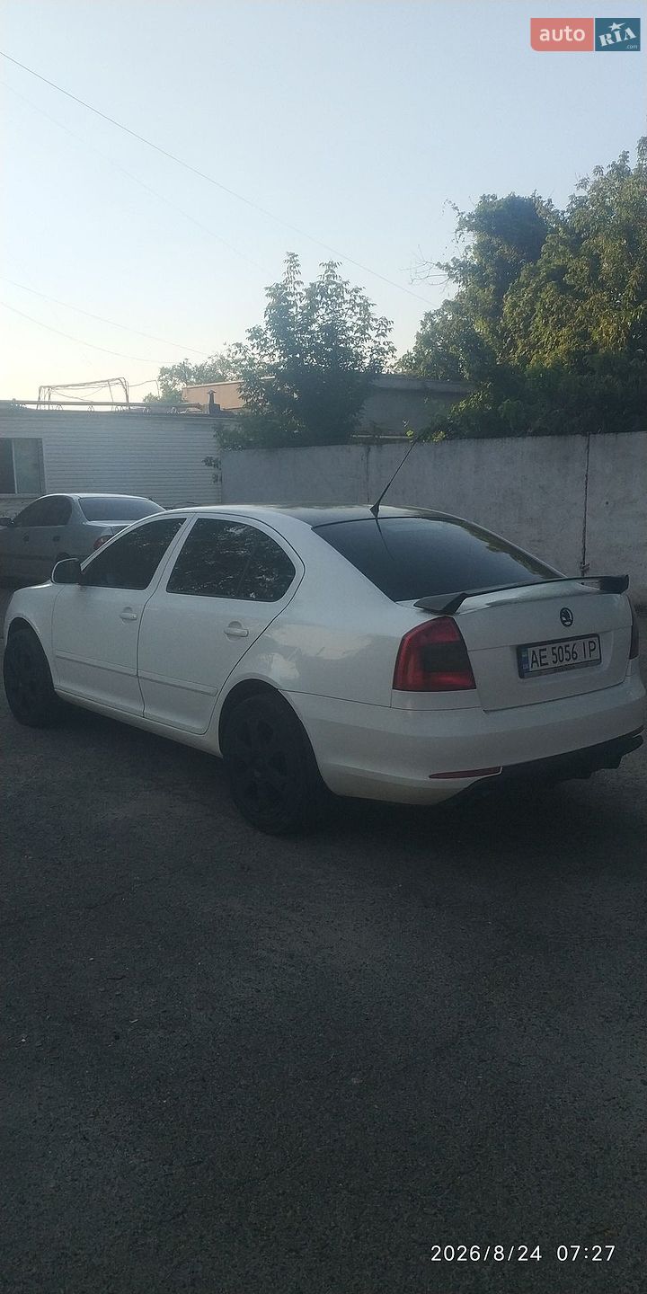 Skoda Octavia 2010 VIN TMBBK41Z6BB152153 фото оголошення 6 з 14