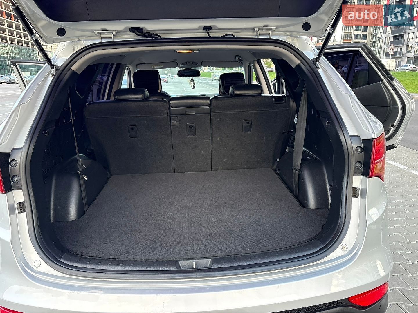Hyundai Santa FE 2012 VIN KMHSW81UBDU014703 фото оголошення 35 з 38