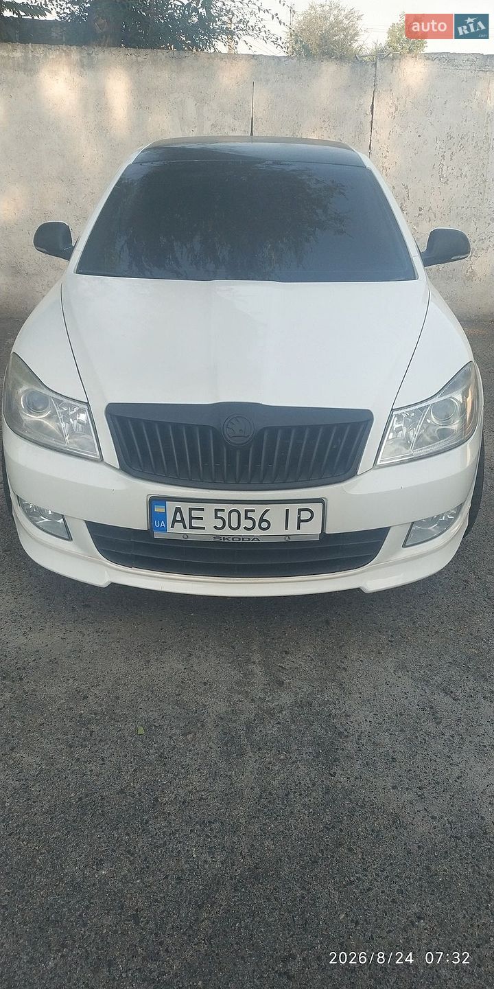 Skoda Octavia 2010 VIN TMBBK41Z6BB152153 фото оголошення 13 з 14