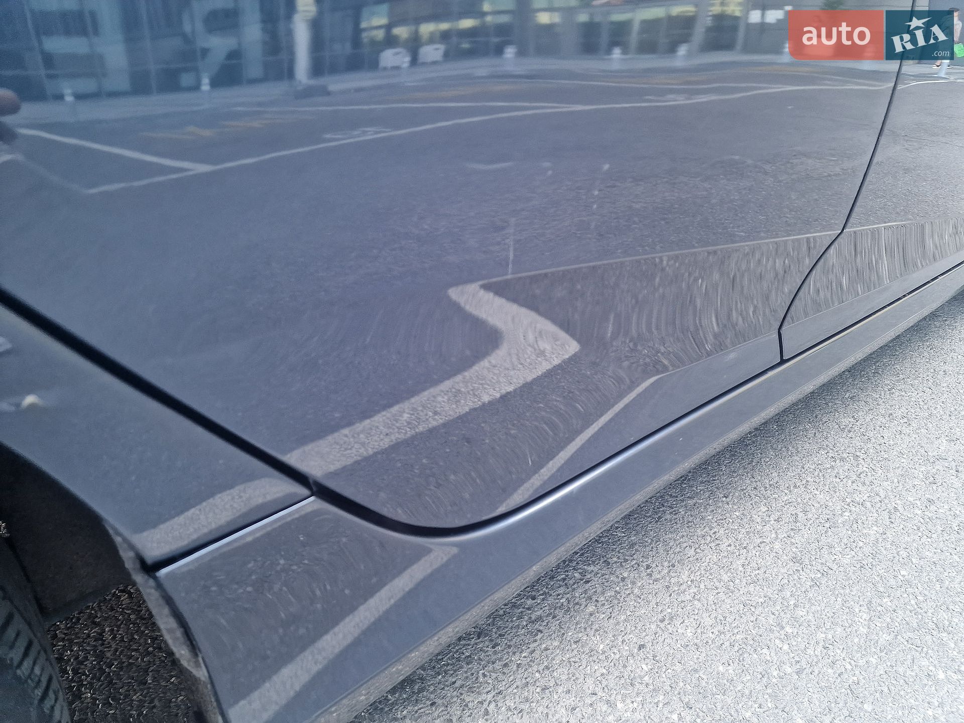 Honda Civic 2019 VIN 2HGFC2F61KH601166 фото оголошення 8 з 9