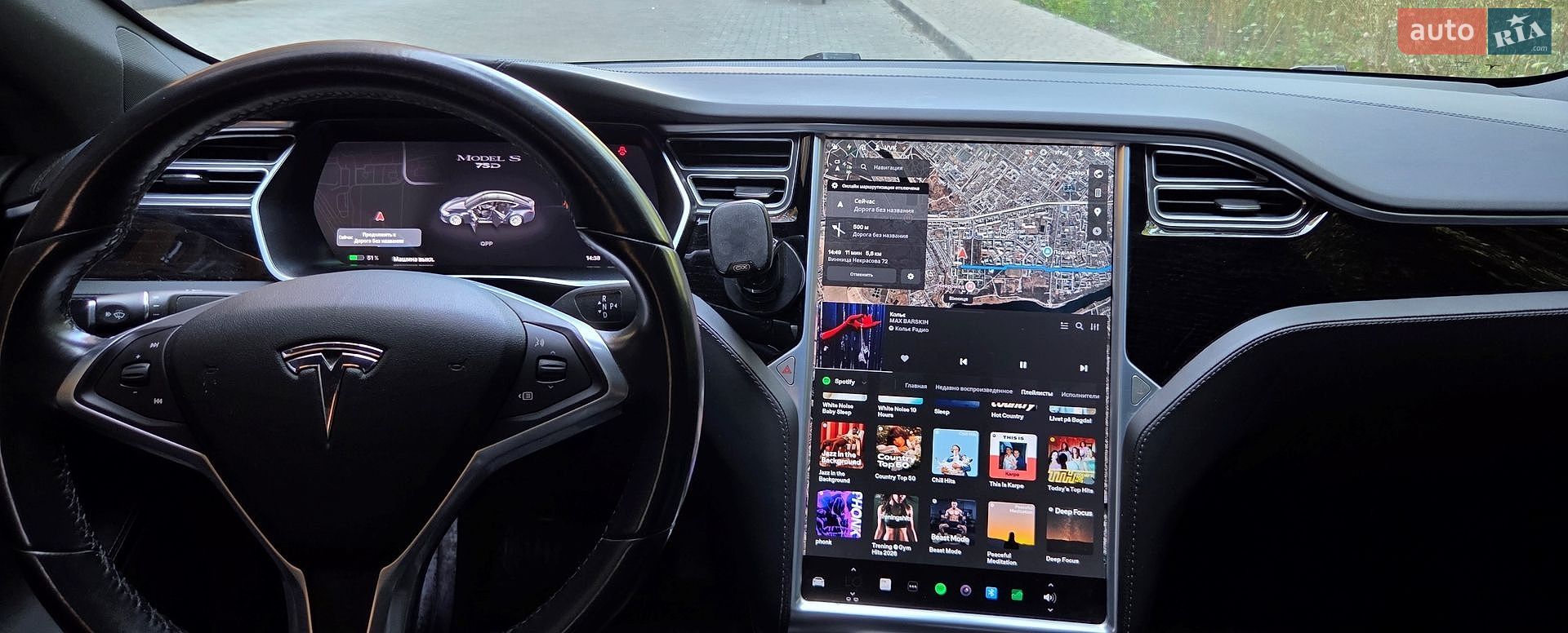 Tesla Model S 2018 VIN 5YJSA7E27JF239346 фото оголошення 14 з 17