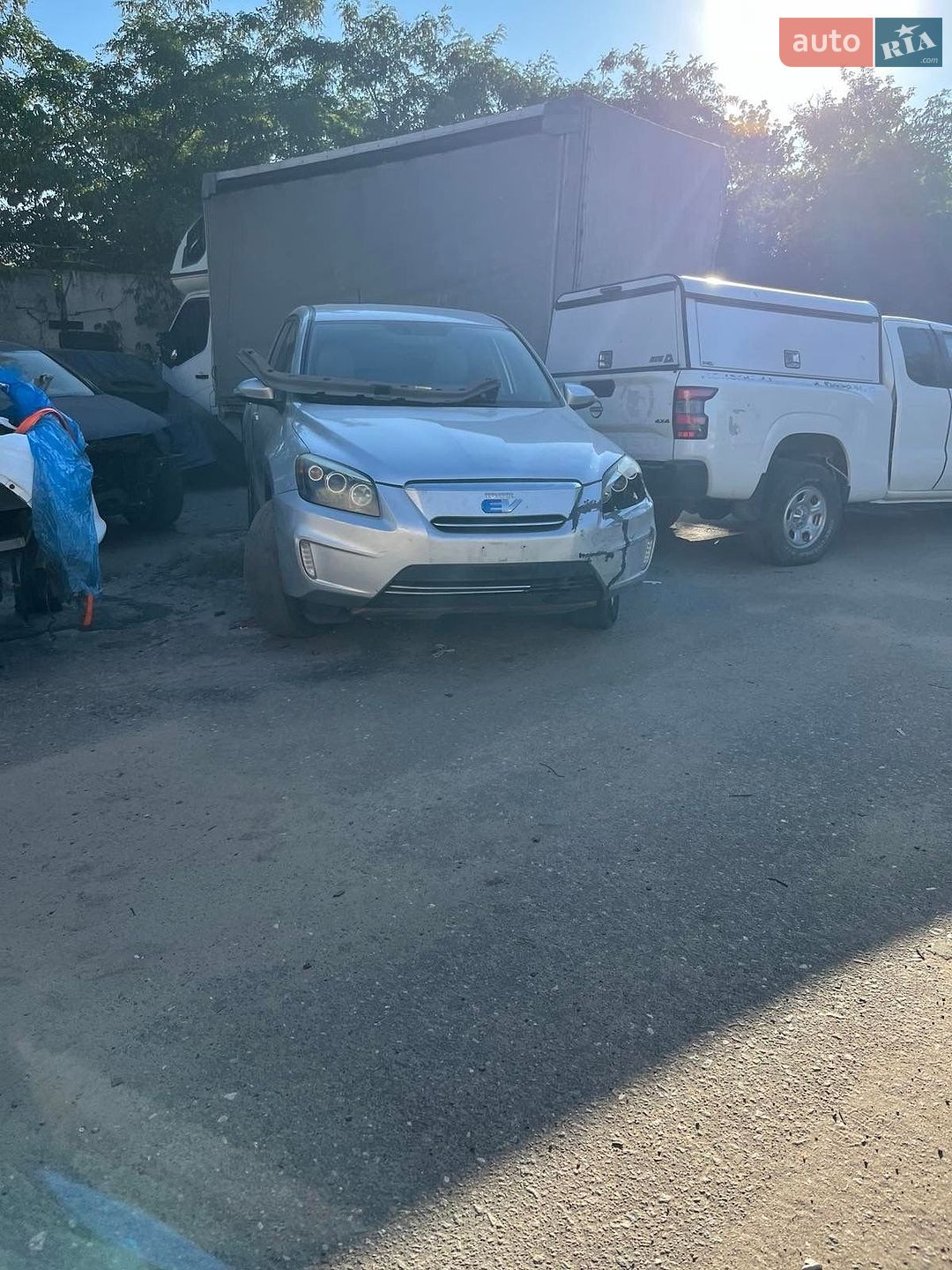 Toyota RAV4 EV 2012 VIN 2T3YL4DV6CW001421 фото оголошення 3 з 24