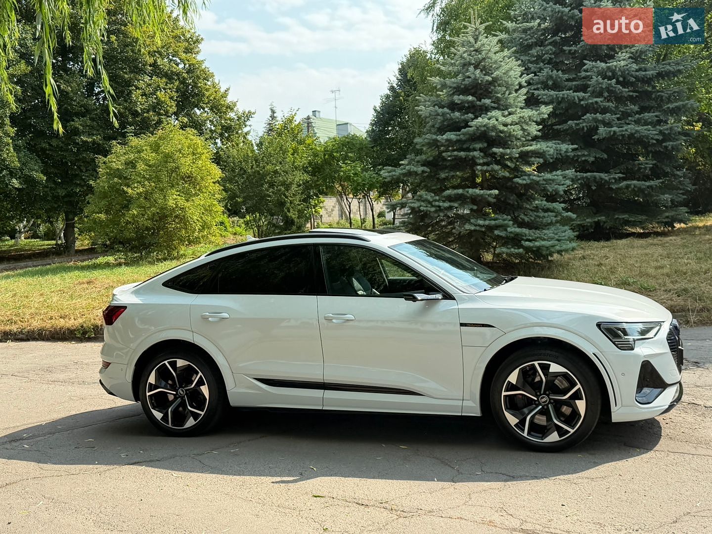 Audi e-tron Sportback 2022 VIN WAUZZZGE3NB019847 фото оголошення 21 з 78