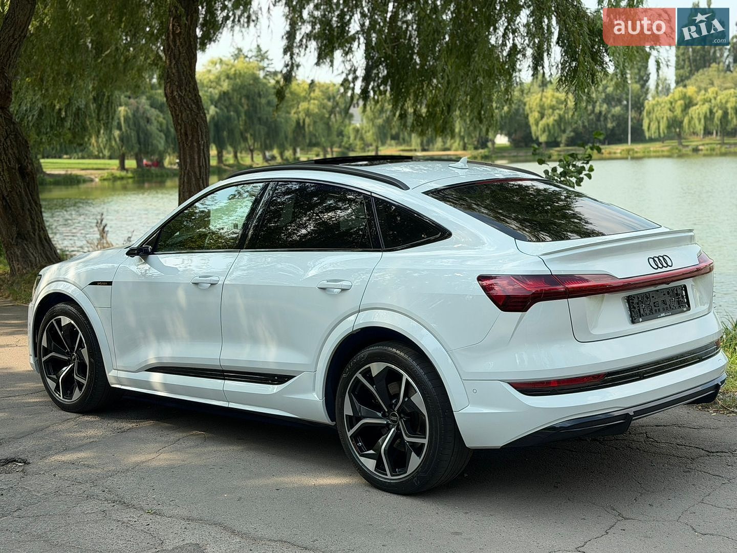 Audi e-tron Sportback 2022 VIN WAUZZZGE3NB019847 фото оголошення 33 з 78