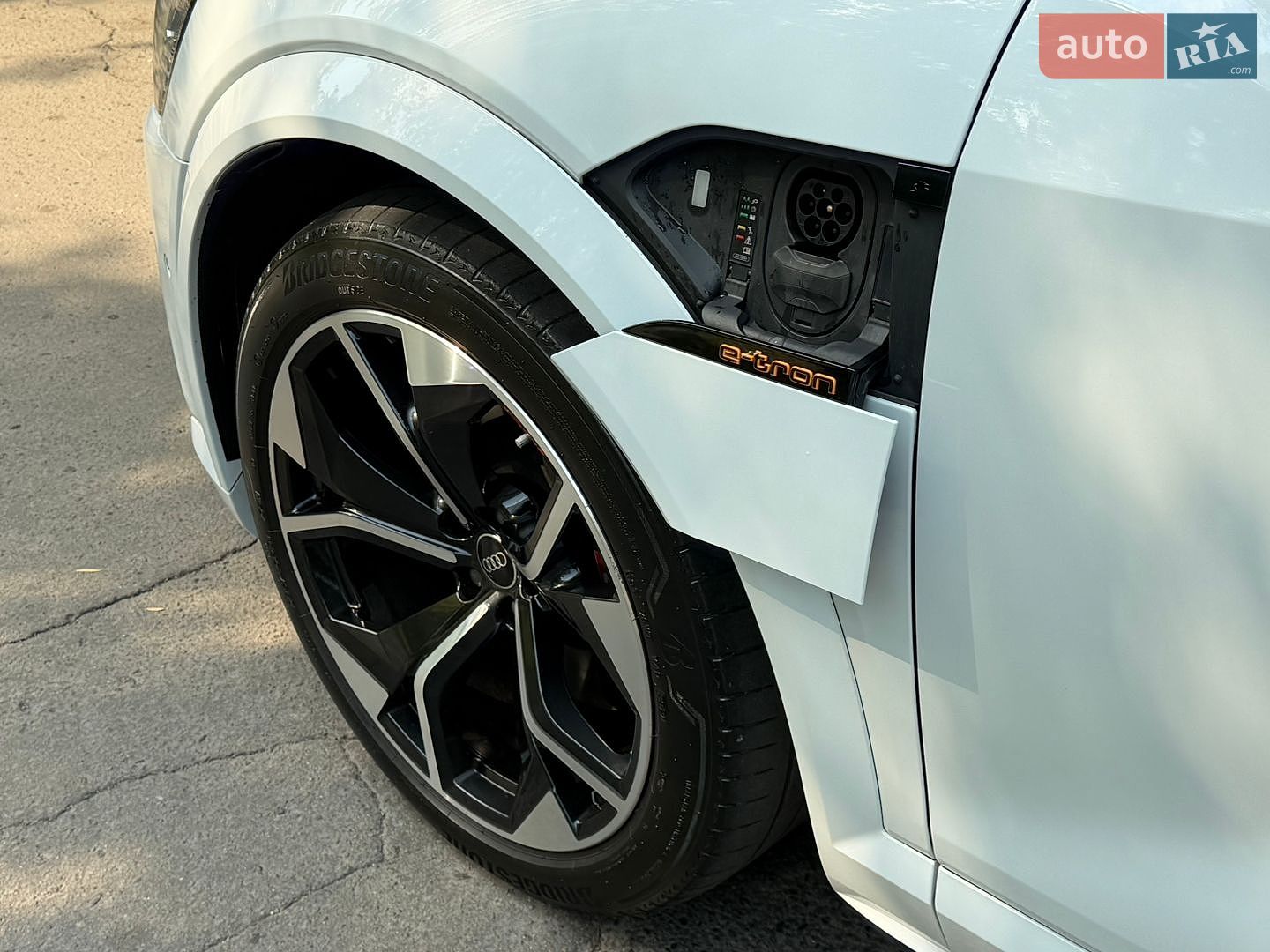Audi e-tron Sportback 2022 VIN WAUZZZGE3NB019847 фото оголошення 44 з 78