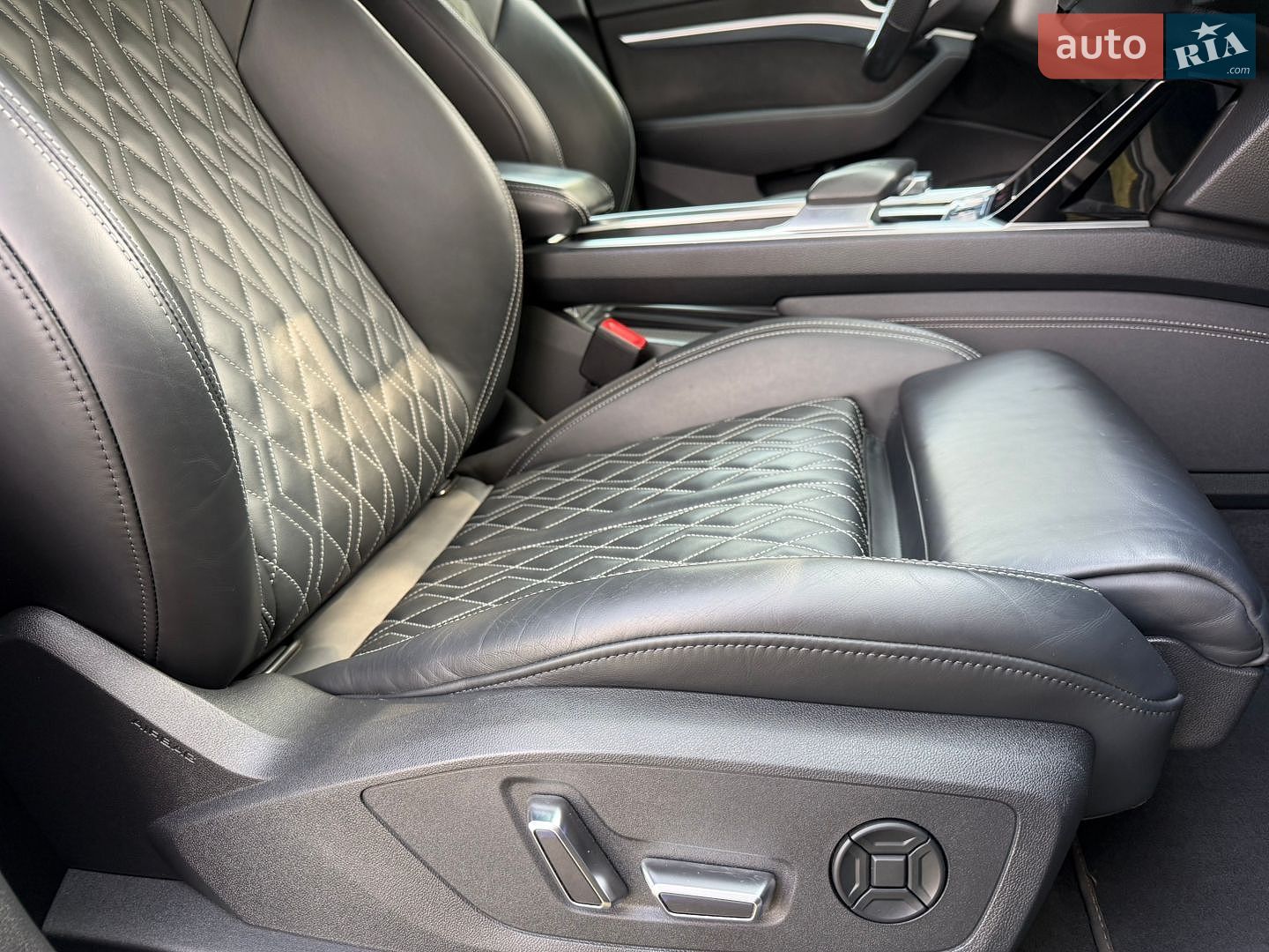 Audi e-tron Sportback 2022 VIN WAUZZZGE3NB019847 фото оголошення 67 з 78