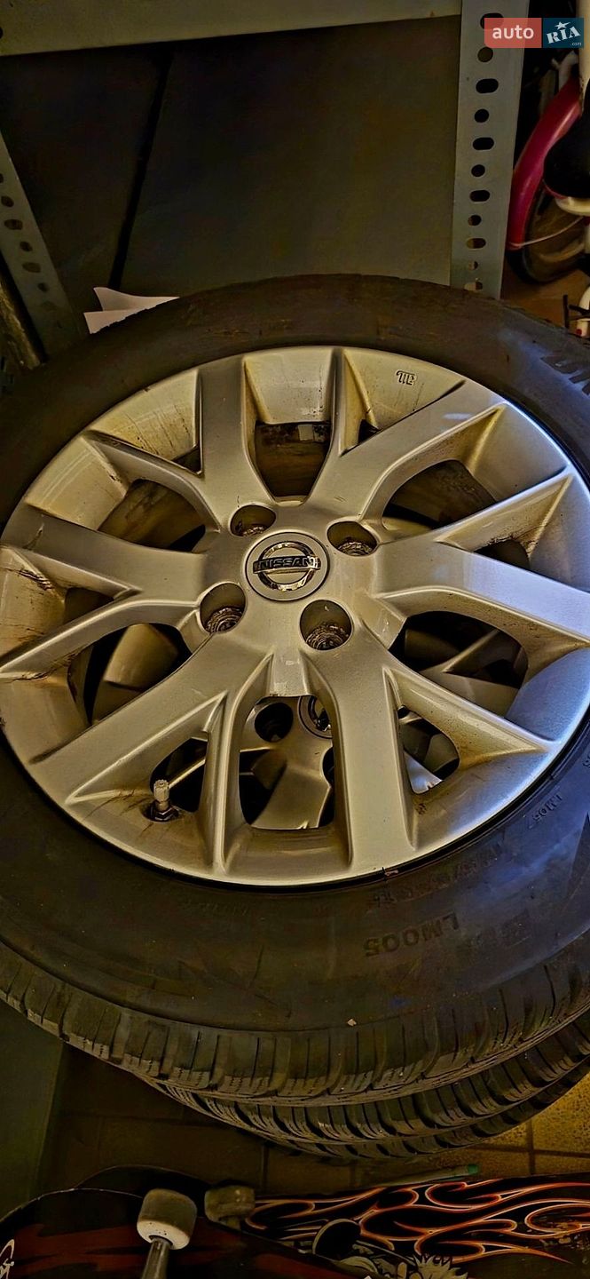 Nissan Versa Note 2017 VIN 3N1CE2CP1HL377599 фото оголошення 16 з 17
