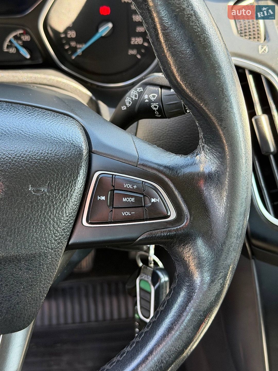 Ford Focus 2015 VIN WF06XXGCC6FK42218 фото оголошення 23 з 45