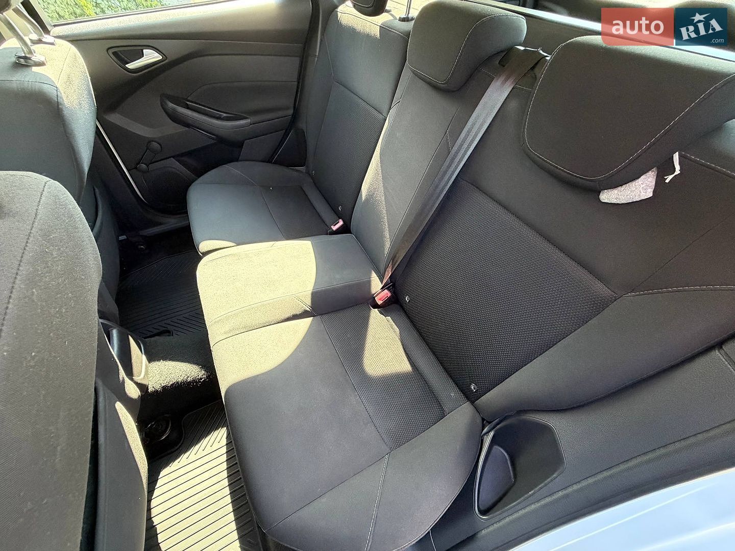 Ford Focus 2015 VIN WF06XXGCC6FK42218 фото оголошення 29 з 45