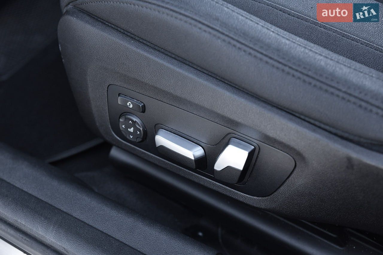 BMW 3 Series 2020 VIN 3MW5R1J00L8B21800 фото оголошення 74 з 92
