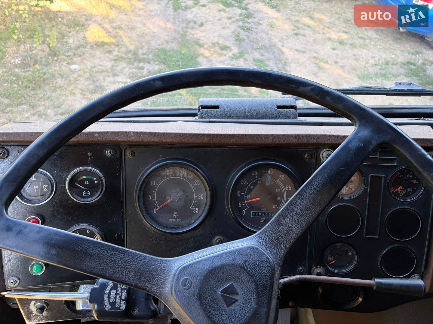 International 9600 1993 VIN 1HSRDLSR4PH510881 фото оголошення 9 з 19