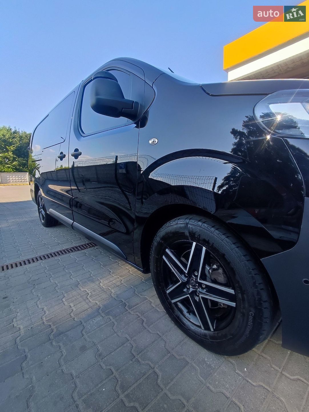 Opel Vivaro 2020 VIN VXEVFAHXKL7044704 фото оголошення 23 з 27