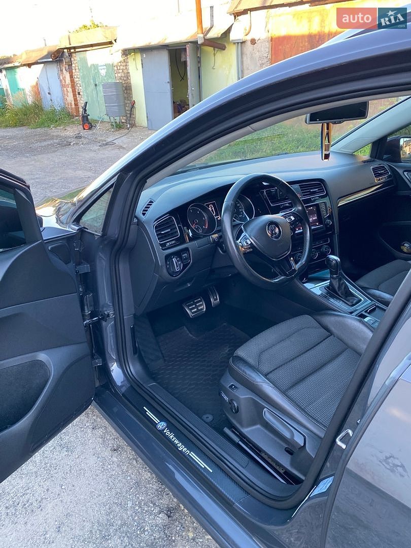 Volkswagen Golf 2014 VIN WVWZZZAUZEP564322 фото оголошення 11 з 22