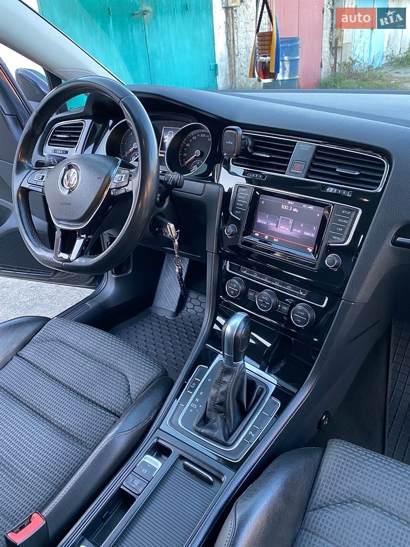 Volkswagen Golf 2014 VIN WVWZZZAUZEP564322 фото оголошення 16 з 22