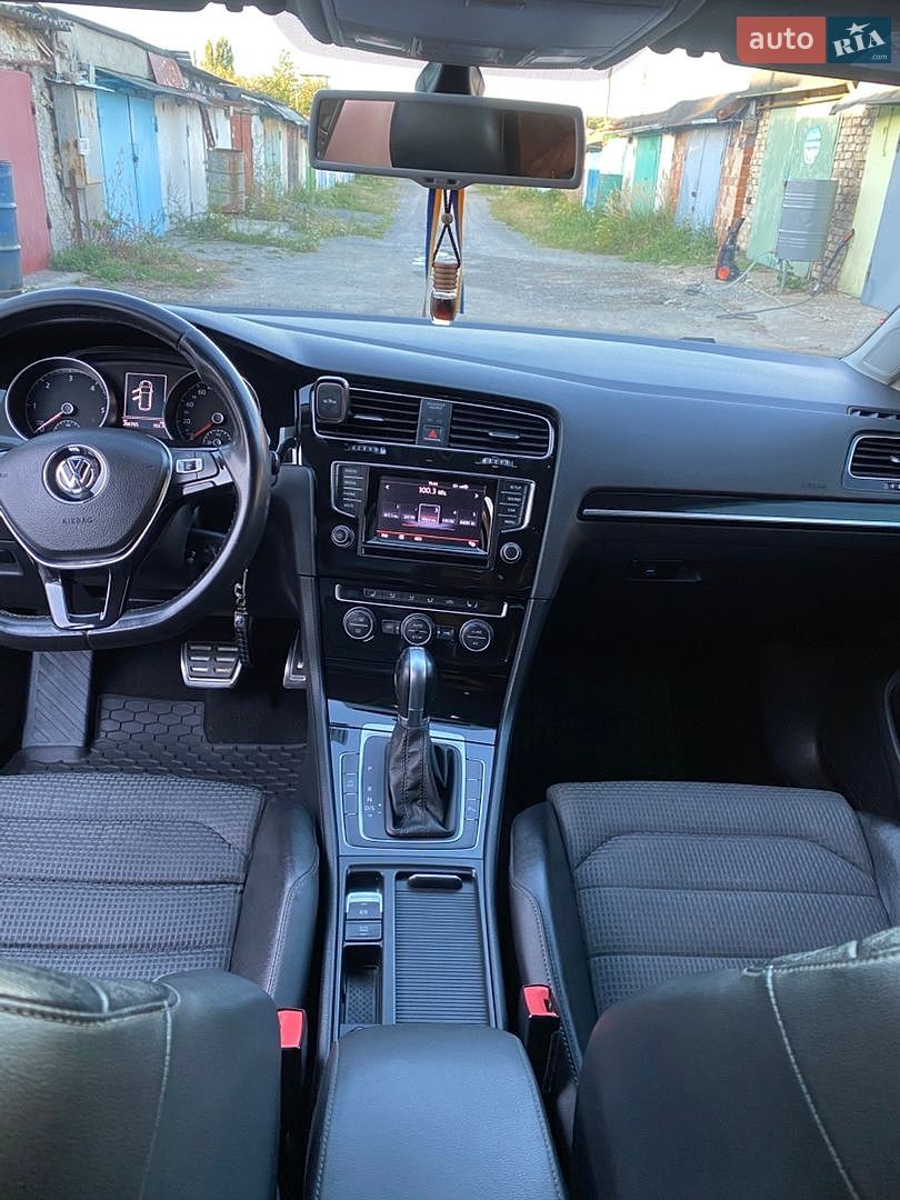 Volkswagen Golf 2014 VIN WVWZZZAUZEP564322 фото оголошення 18 з 22