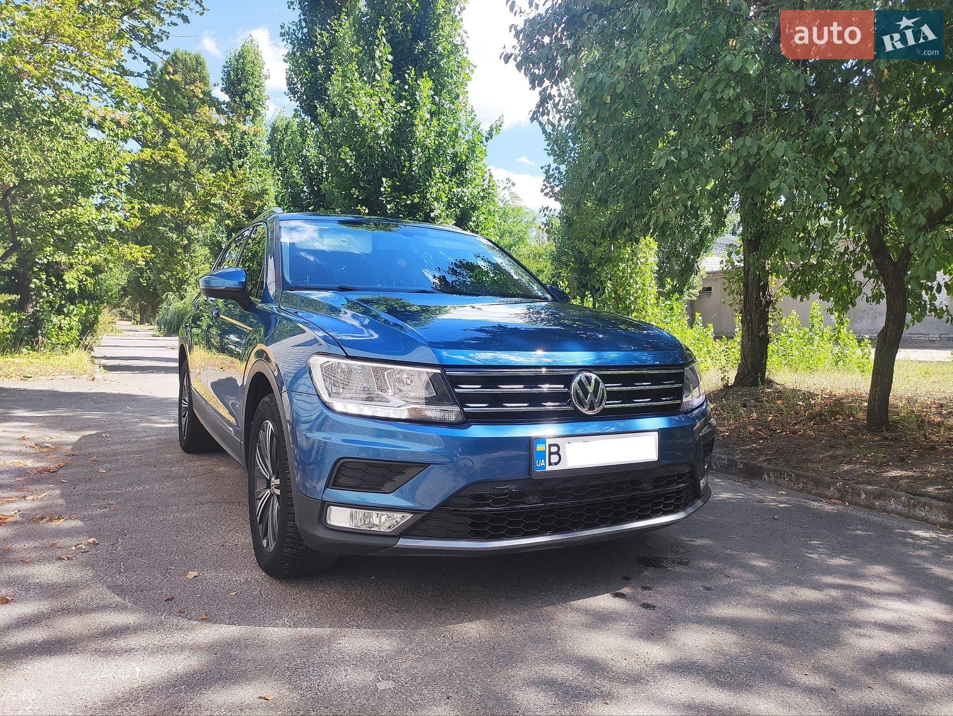 Volkswagen Tiguan Allspace 2017 VIN 3VV2B7AX4JM053873 фото оголошення 6 з 23