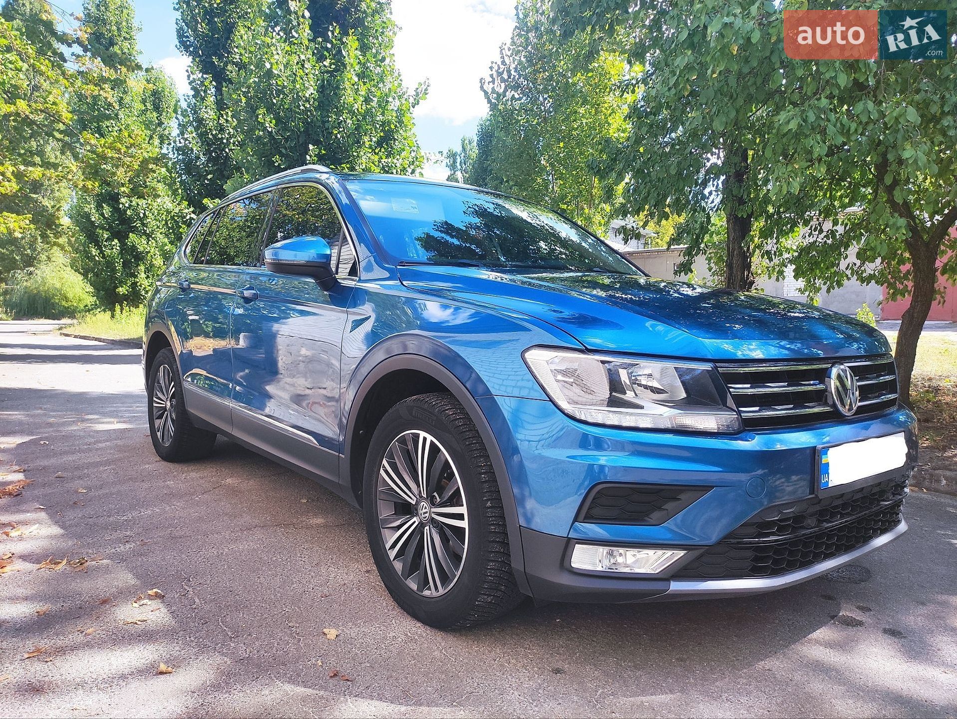 Volkswagen Tiguan Allspace 2017 VIN 3VV2B7AX4JM053873 фото оголошення 13 з 23