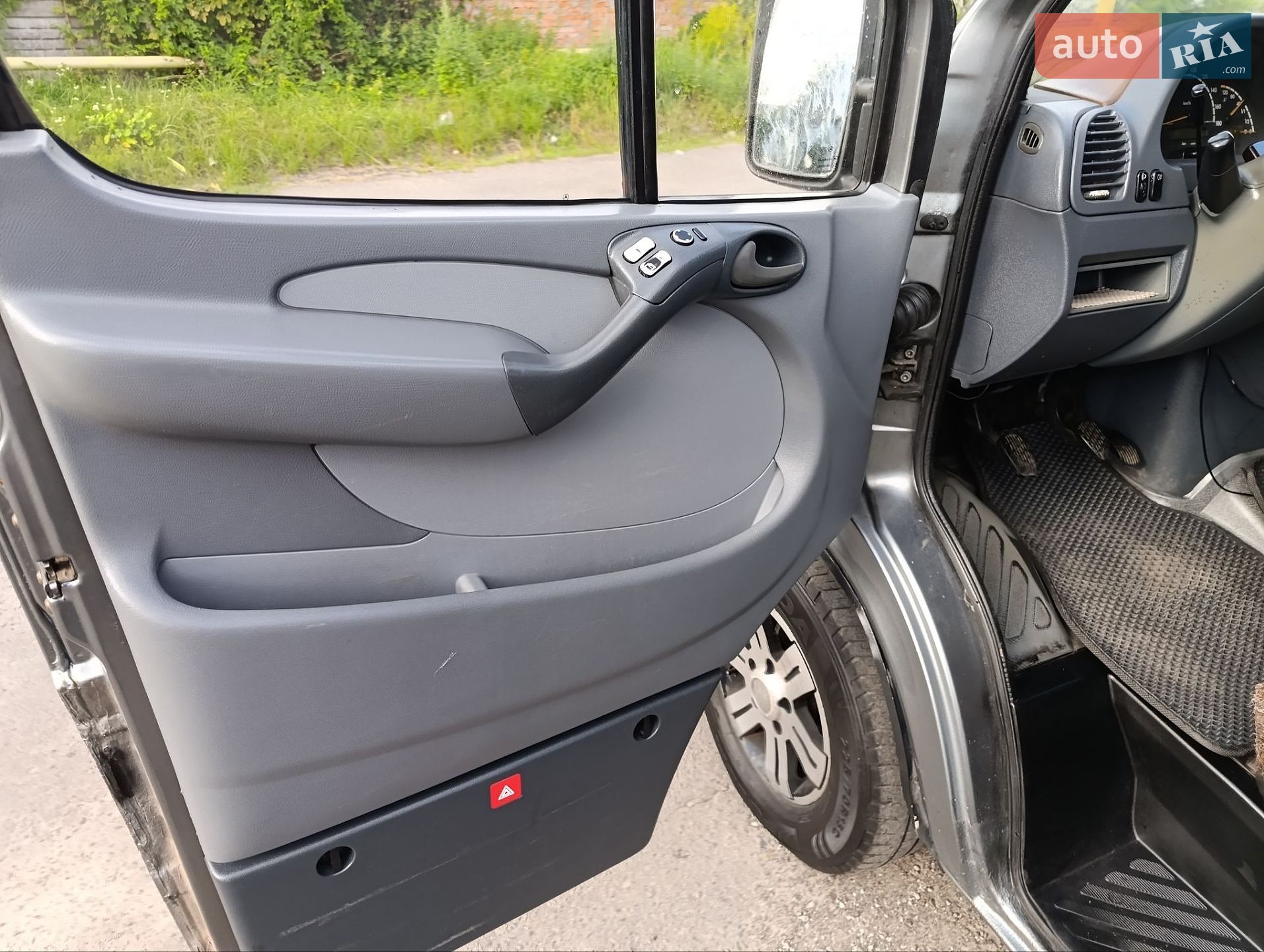 Mercedes-Benz Sprinter 2002 VIN WDB9036631R360693 фото оголошення 26 з 32
