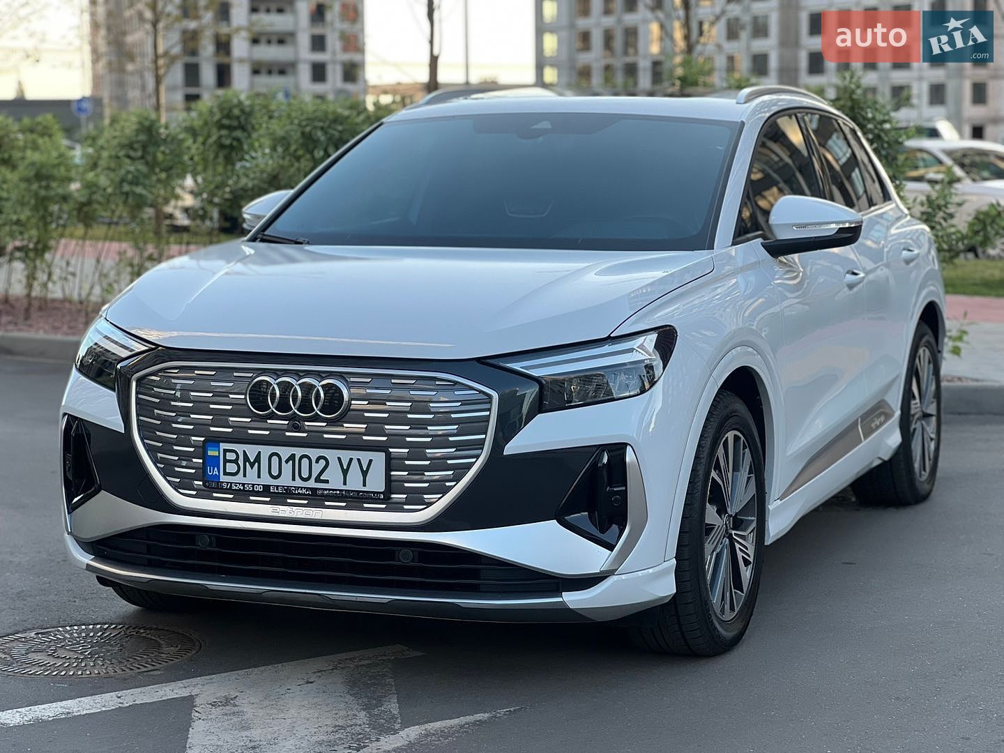 Audi Q4 e-tron 2023 VIN LFVVB9G3XP5212527 фото оголошення 4 з 56