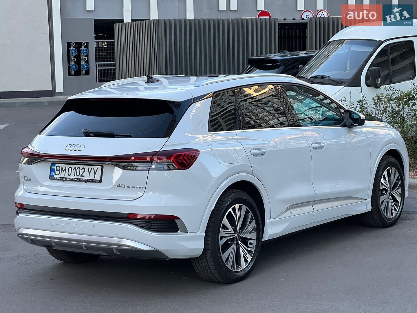 Audi Q4 e-tron 2023 VIN LFVVB9G3XP5212527 фото оголошення 16 з 56