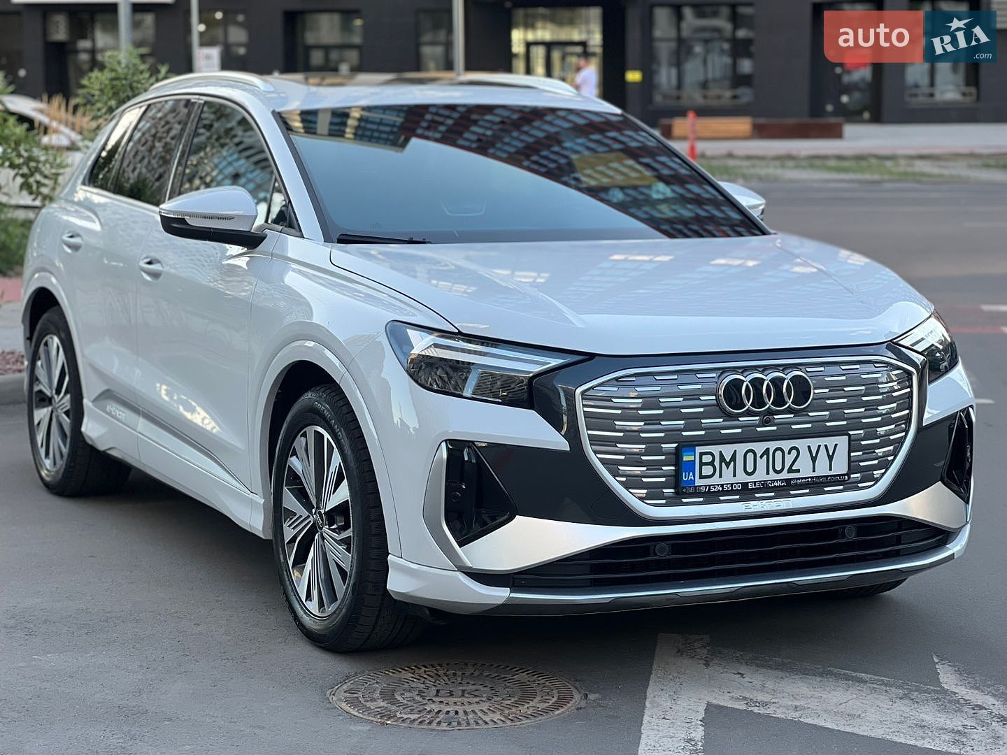 Audi Q4 e-tron 2023 VIN LFVVB9G3XP5212527 фото оголошення 8 з 56