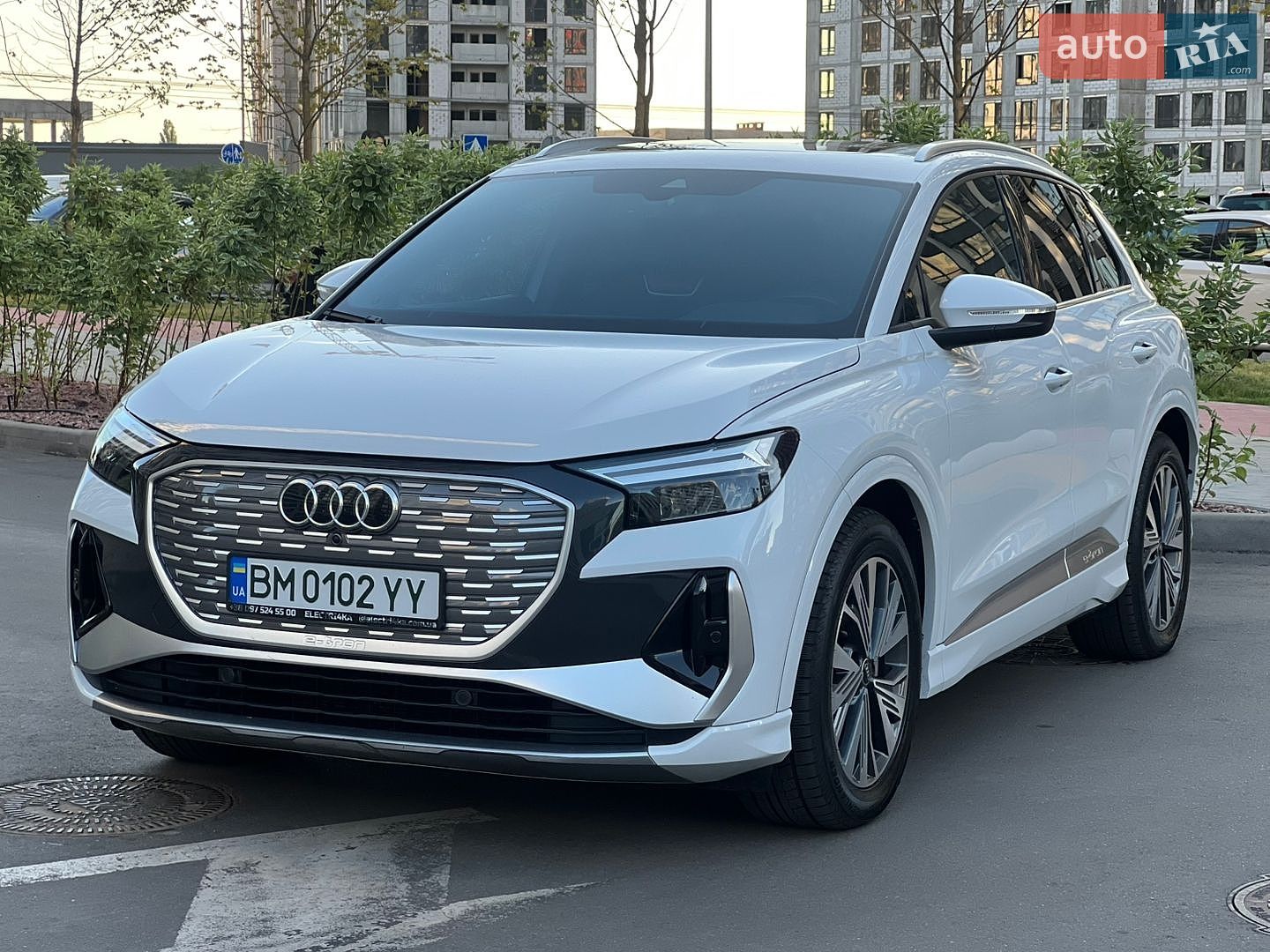 Audi Q4 e-tron 2023 VIN LFVVB9G3XP5212527 фото оголошення 3 з 56