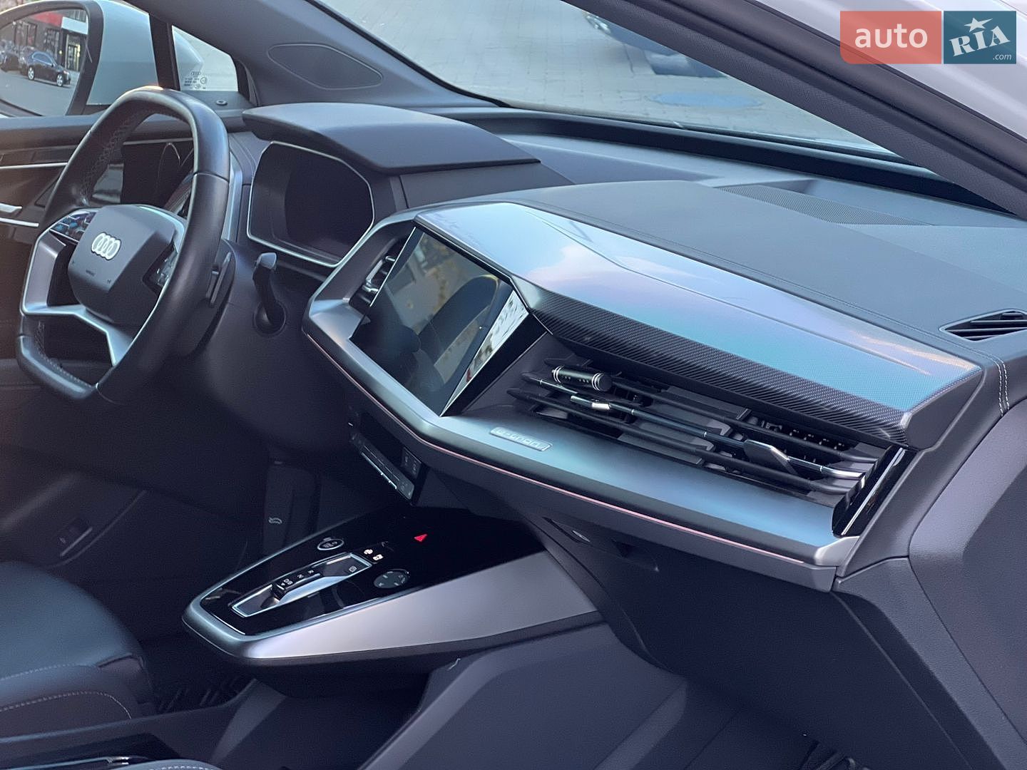 Audi Q4 e-tron 2023 VIN LFVVB9G3XP5212527 фото оголошення 41 з 56
