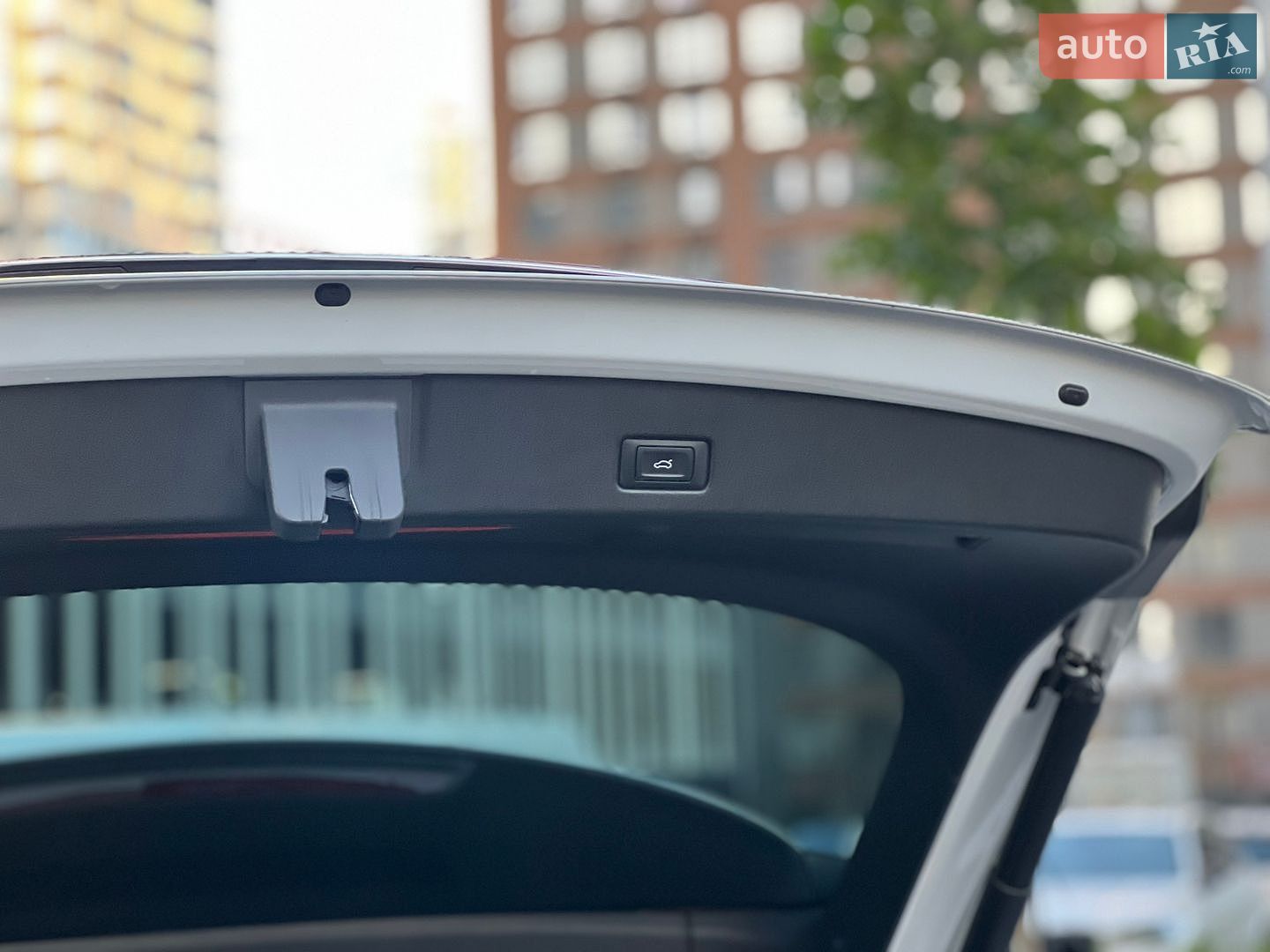 Audi Q4 e-tron 2023 VIN LFVVB9G3XP5212527 фото оголошення 54 з 56