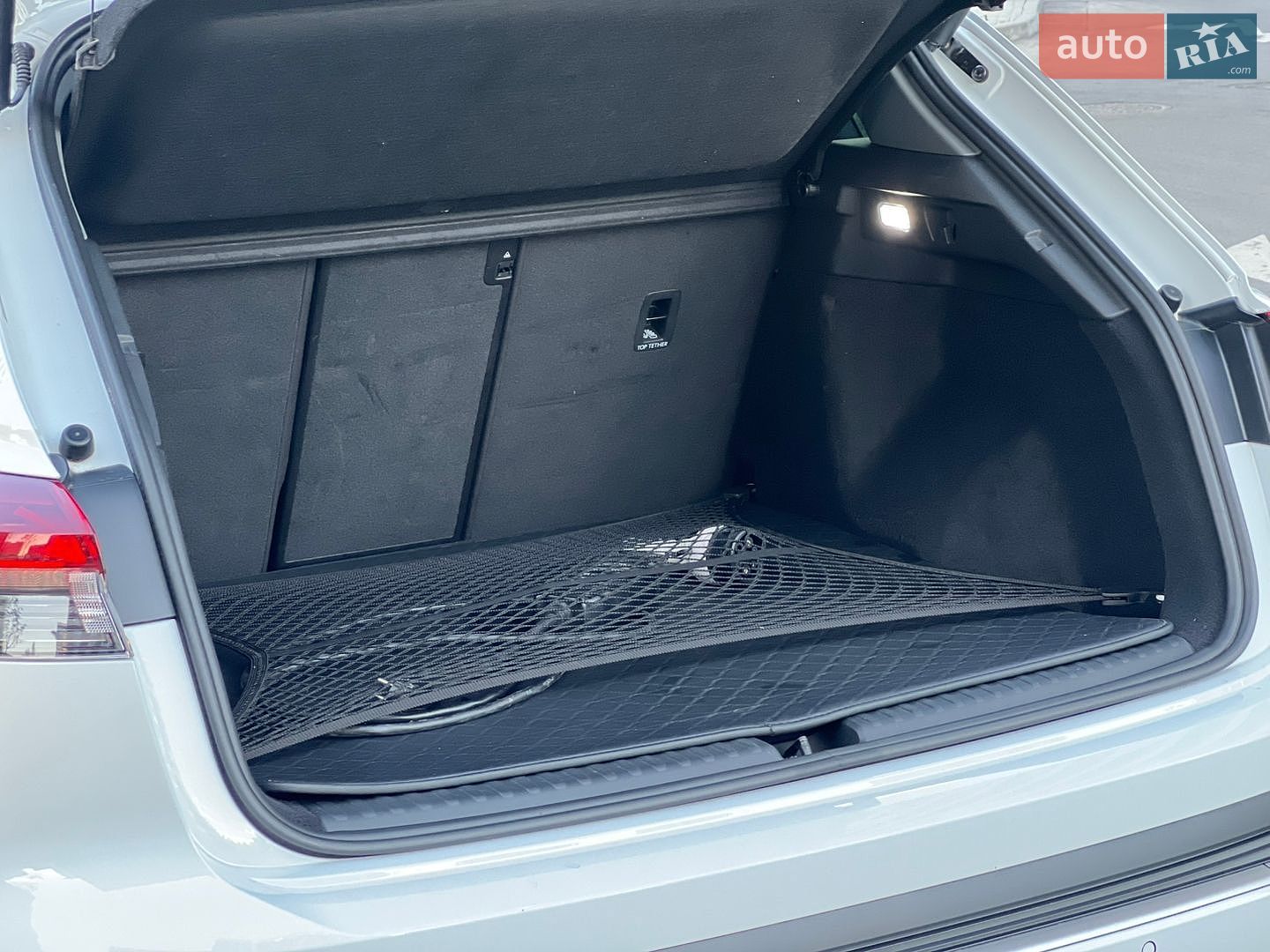 Audi Q4 e-tron 2023 VIN LFVVB9G3XP5212527 фото оголошення 55 з 56