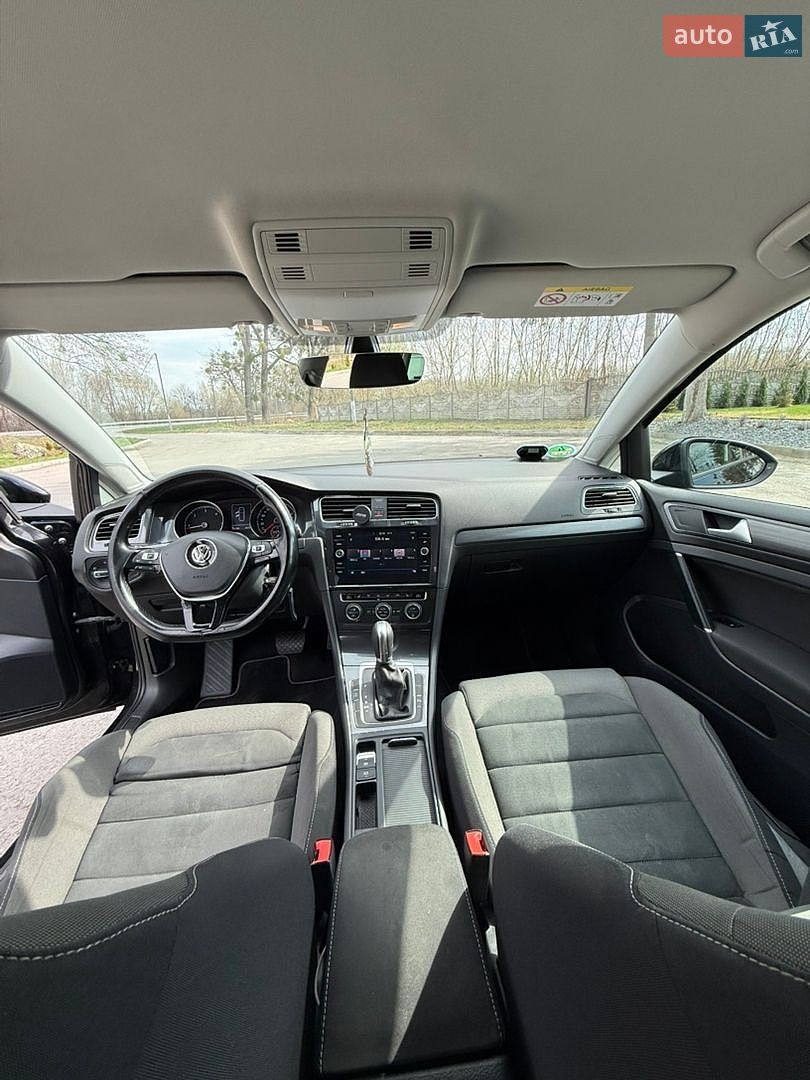 Volkswagen Golf 2017 VIN WVWZZZAUZJP546176 фото оголошення 11 з 14