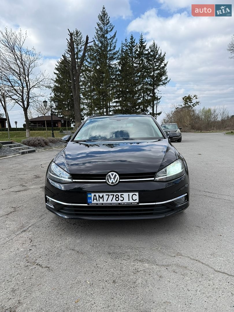 Volkswagen Golf 2017 VIN WVWZZZAUZJP546176 фото оголошення 5 з 16