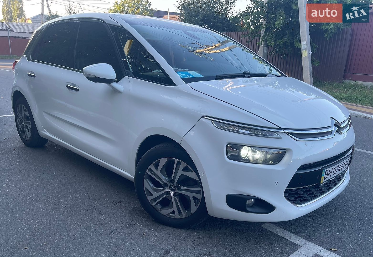 Citroen C4 Picasso 2014 VIN VF73D9HC8EJ564313 фото оголошення 3 з 13