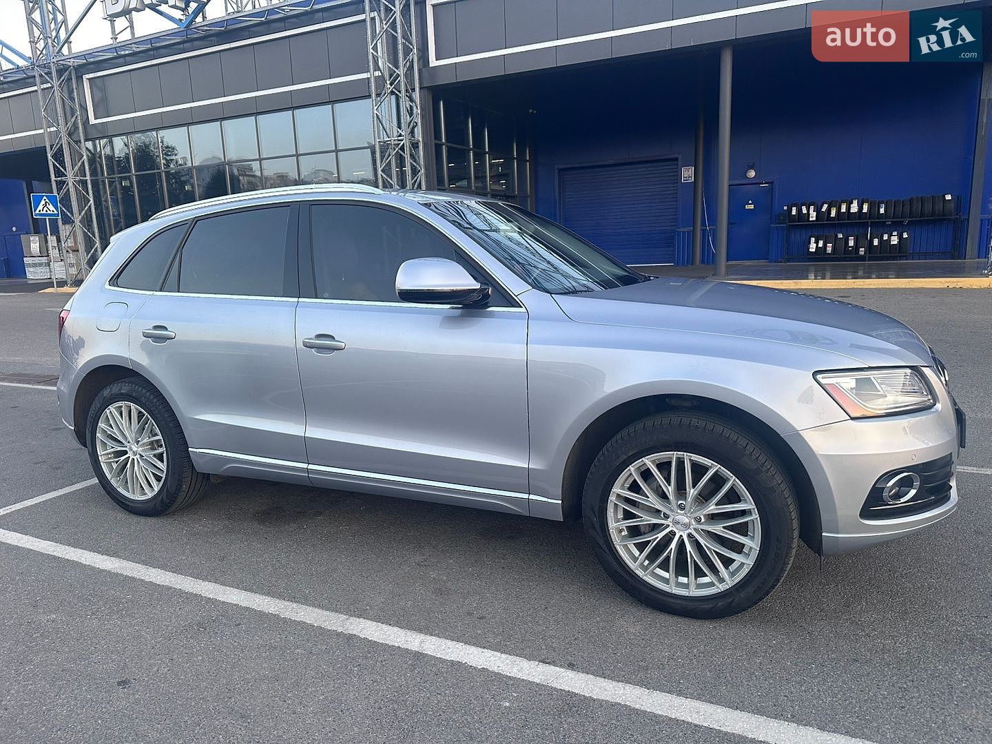 Audi Q5 2016 VIN WA1L2AFP9GA126700 фото оголошення 4 з 9