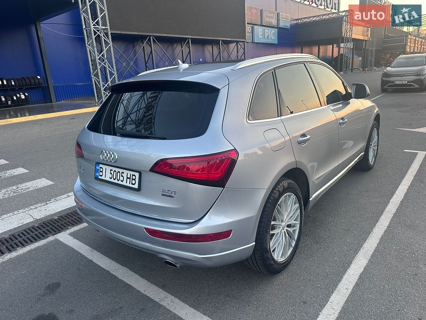 Audi Q5 2016 VIN WA1L2AFP9GA126700 фото оголошення 5 з 9