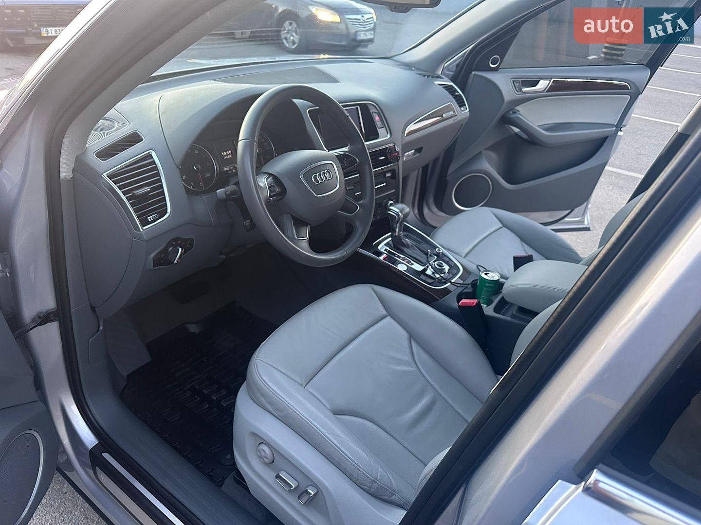 Audi Q5 2016 VIN WA1L2AFP9GA126700 фото оголошення 8 з 9