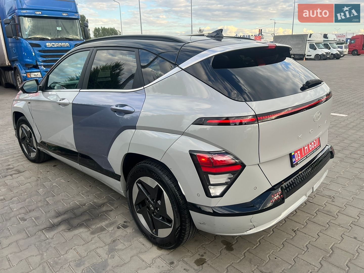 Hyundai Kona 2023 VIN KM8HE3A6XRU007287 фото оголошення 6 з 34