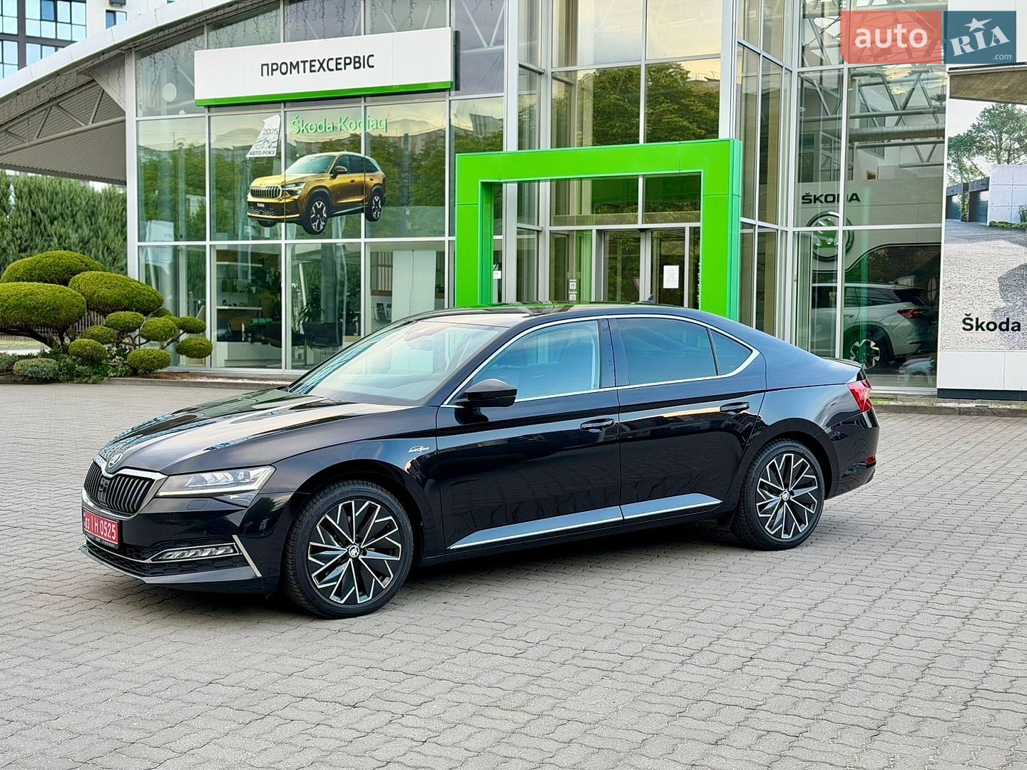 Skoda Superb 2021 VIN TMBCR7NP2M7079315 фото оголошення 4 з 108