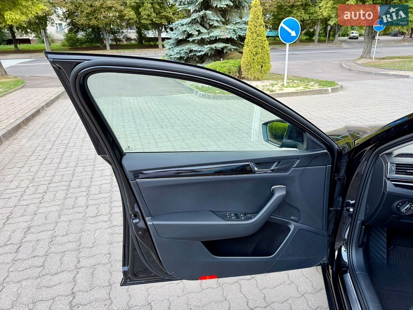 Skoda Superb 2021 VIN TMBCR7NP2M7079315 фото оголошення 21 з 108
