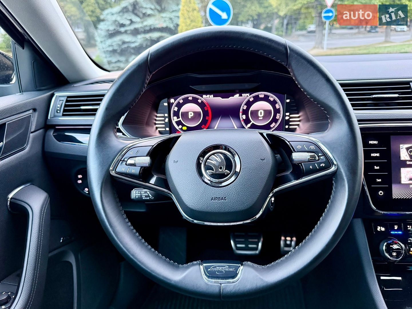 Skoda Superb 2021 VIN TMBCR7NP2M7079315 фото оголошення 25 з 108